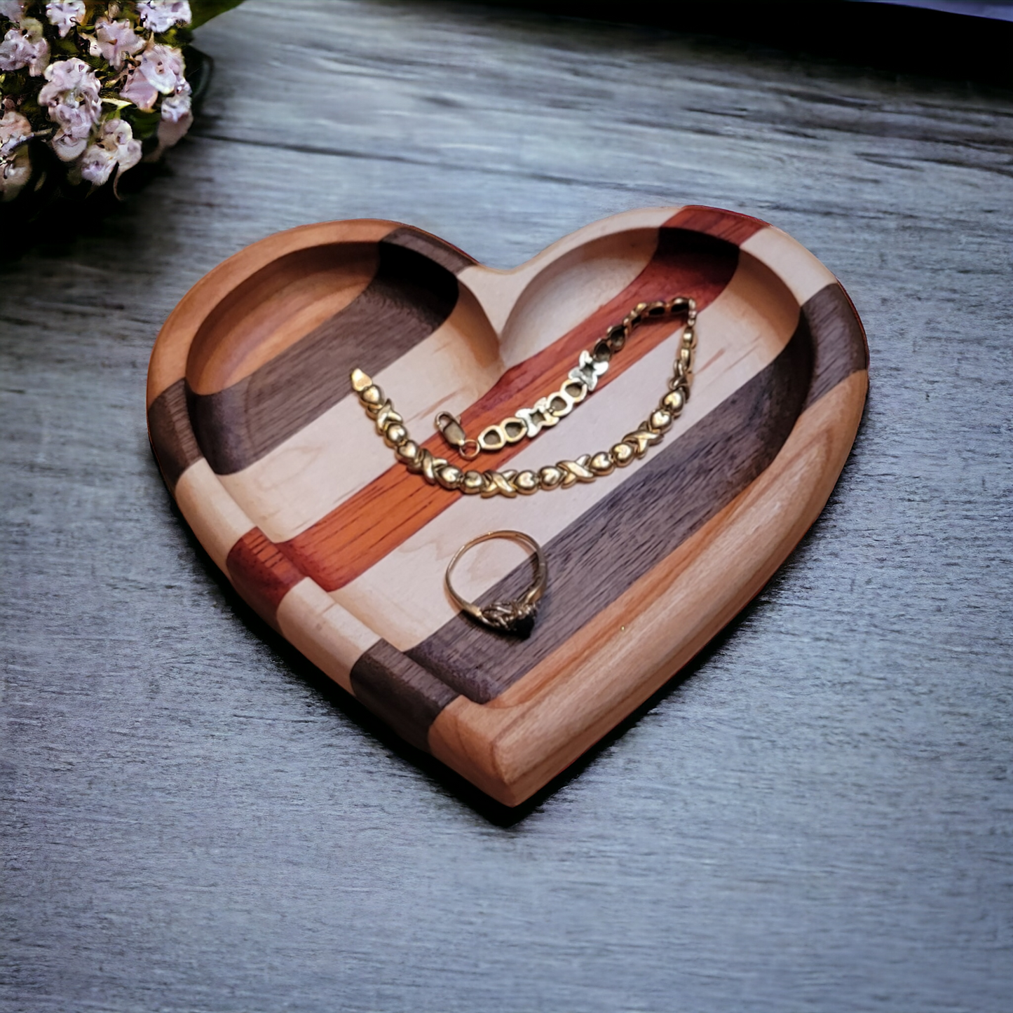 Heart shaped catchall